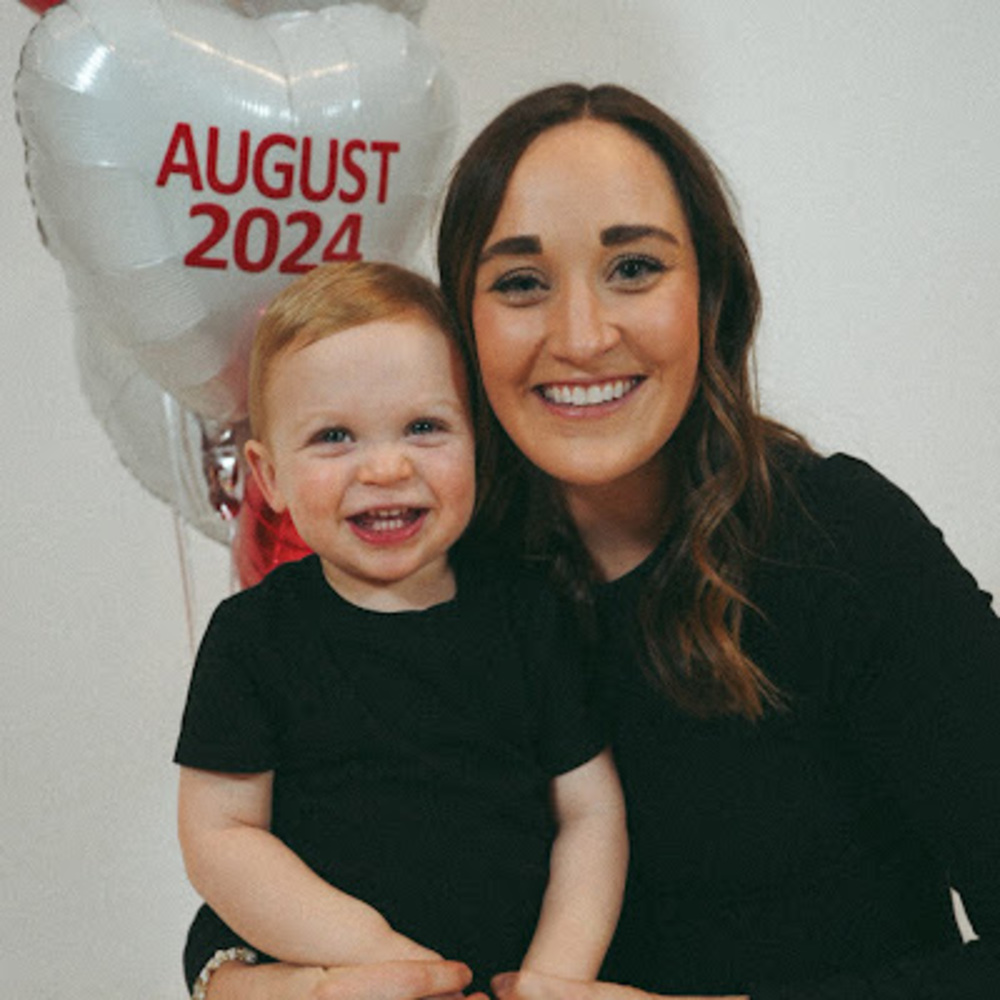 Meet your Posher, Danielle